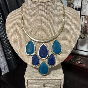 Chic Gold and Blue Statement Necklace